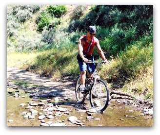 Mountain bike at Hoover Dam