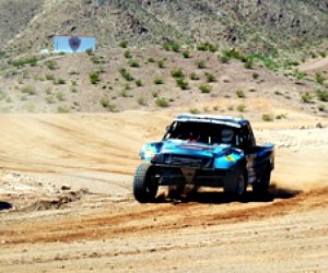 lets-get-dirty-las-vegas-racing-tour