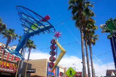 downtown Las Vegas tours