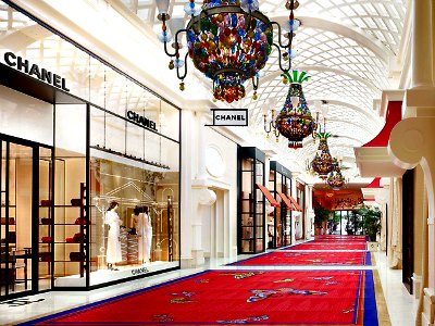 Shopping at Encore Hotel in Las Vegas