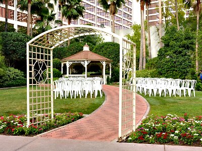 Weddings at the Flamingo Hotel in Las Vegas