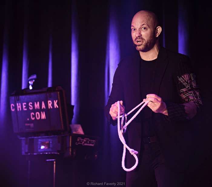 house-of-magic-las-vegas-show