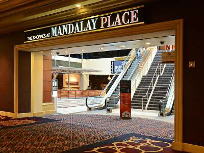 mandalay-bay-shopping