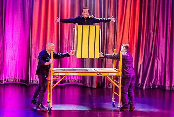 Nathan Burton Comedy Magic show Las Vegas