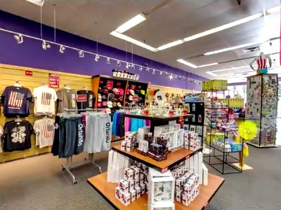 Shopping at Treasure Island Hotel in Las Vegas