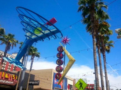 Fremont Street History Walking Tour in Downtown Las Vegas