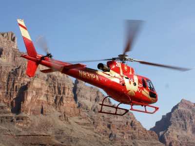 grand-voyager-tour-in-las-vegas-helicopter-tour