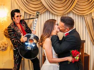 cheap Las Vegas Elvis wedding