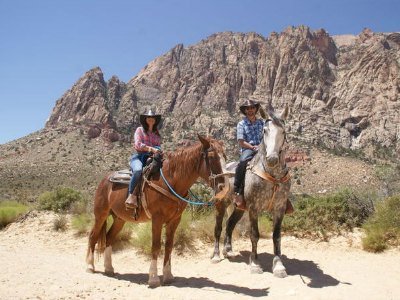 red-rock-canyon-horseback-riding-tour